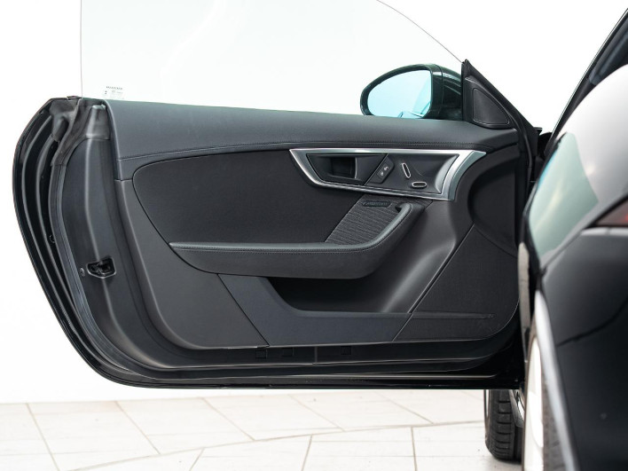 2017 Jaguar F Type DBA-J60XB (UW-6a0931bbba033)[1]
