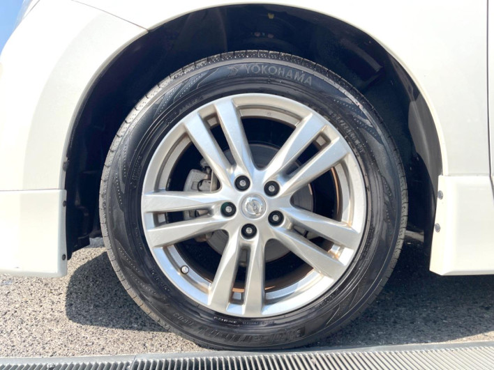 2011 Nissan Elgrand DBA-TE52 (UW-6a0931c2d30ef)[21]