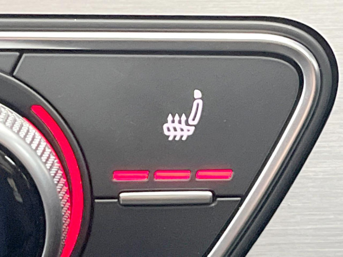 2021 Audi A4 3DA-8WDETF (UW-6a0931d00ad6d)[19]