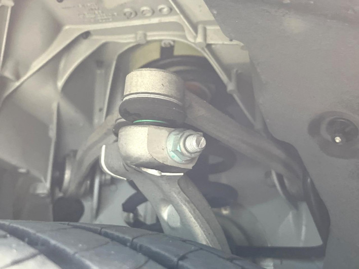 2016 Audi A4 ABA-8WCVK (UW-6a0931d01e699)[9]