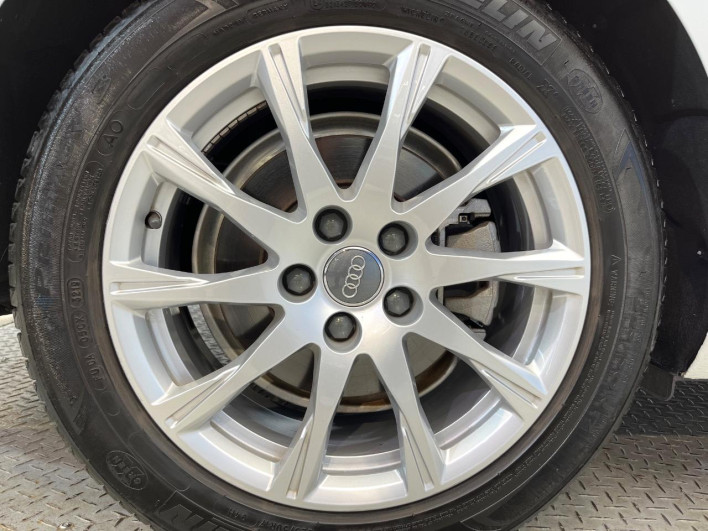 2016 Audi A4 ABA-8WCVK (UW-6a0931d01e699)[27]