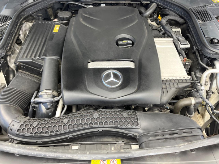 2016 Mercedes Benz C CLASS STATION WAGON RBA-205242 (UW-6a0931d31ab39)[4]