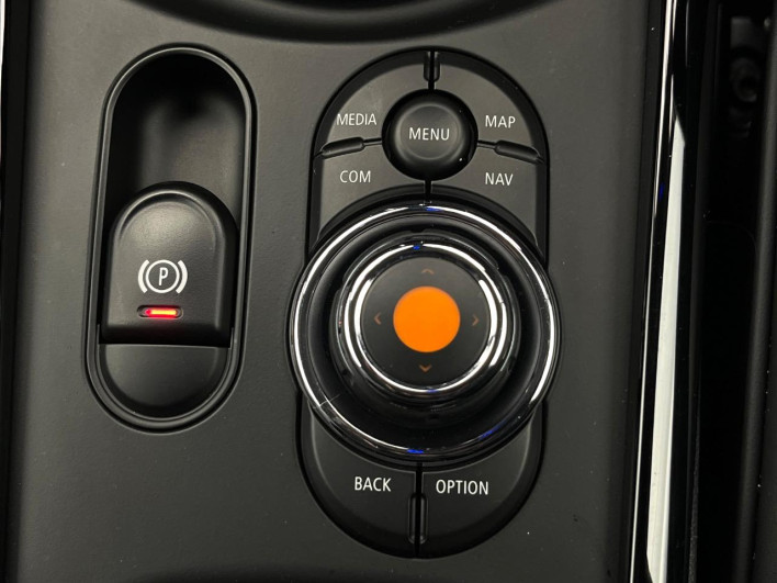 2021 Rover Mini 3DA-BB20M (UW-6a0931d393b9b)[20]