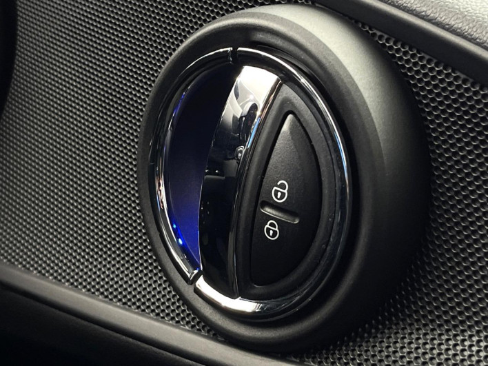 2021 Rover Mini 3DA-BB20M (UW-6a0931d393b9b)[4]