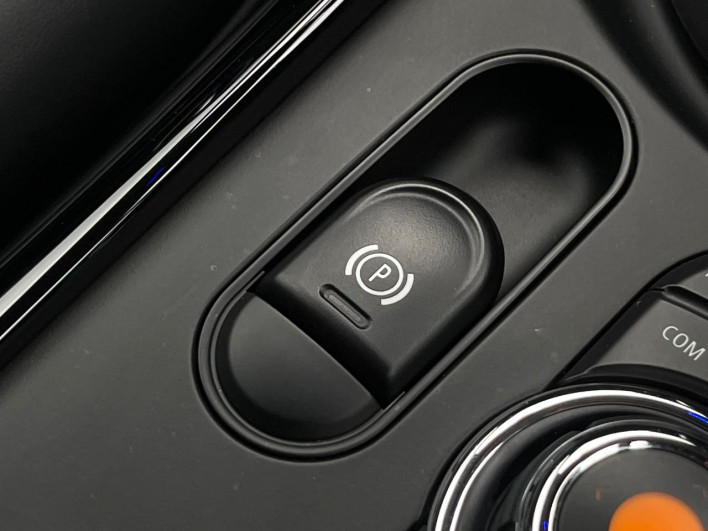 2021 Rover Mini 3DA-BB20M (UW-6a0931d393b9b)[21]