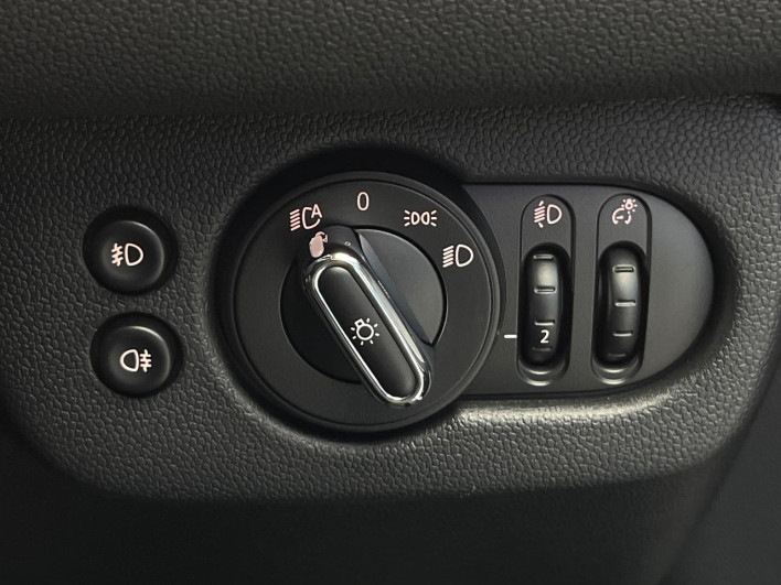 2021 Rover Mini 3DA-BB20M (UW-6a0931d393b9b)[6]