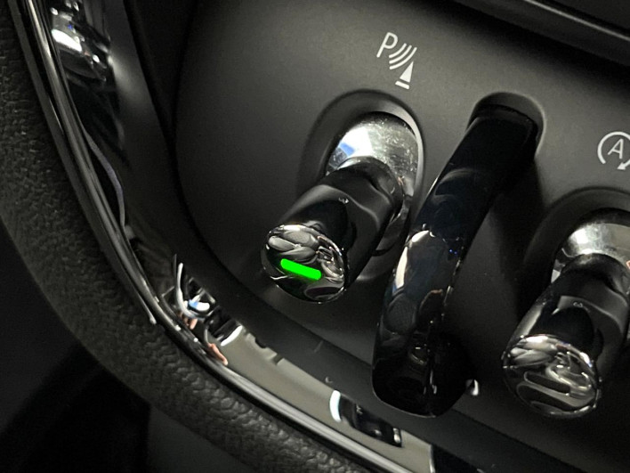 2021 Rover Mini 3DA-BB20M (UW-6a0931d393b9b)[17]
