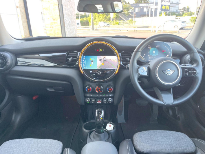 2024 Rover Mini 3BA-XR20MW (UW-6a0931d43d7fd)[20]