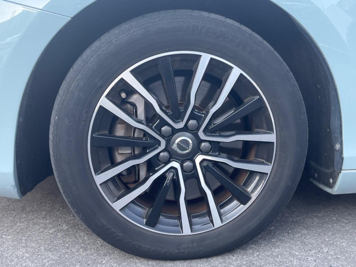 2018 Volvo V40 LDA-MD4204T (UW-6a0931d7734c8)[7]