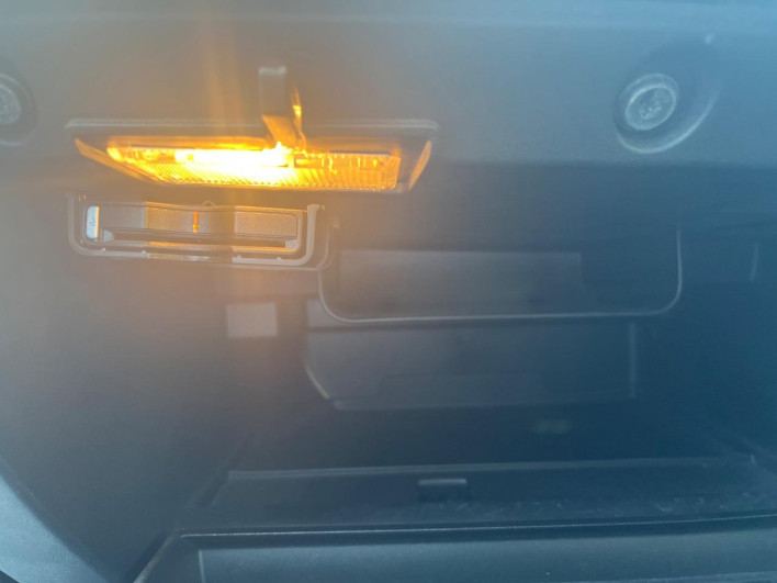 2018 Volvo V40 LDA-MD4204T (UW-6a0931d7734c8)[24]