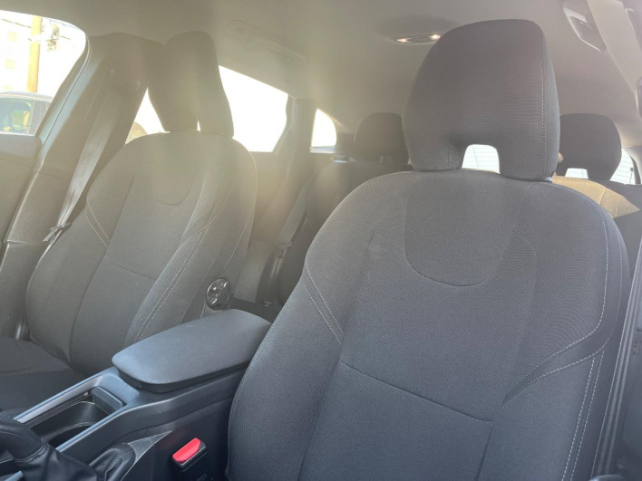 2018 Volvo V40 LDA-MD4204T (UW-6a0931d7734c8)[22]