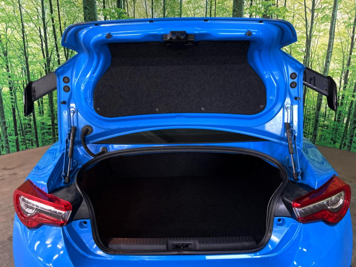 2018 Toyota 86 DBA-ZN6 (UW-6a0931dd9d838)[26]