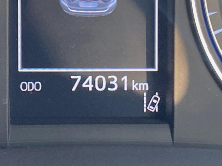 2017 Toyota Harrier DBA-ZSU60W (UW-6a0931e78a832)[4]