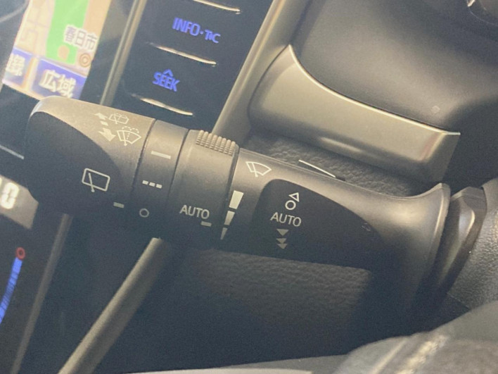 2017 Toyota Harrier DBA-ZSU60W (UW-6a0931e78a832)[9]