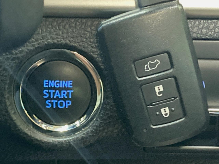 2017 Toyota Harrier DBA-ZSU60W (UW-6a0931e78a832)[18]