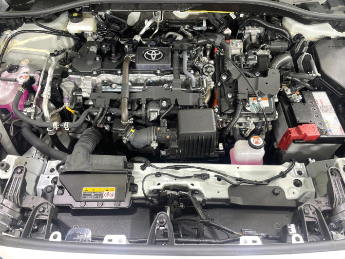 2025 Toyota Corolla Cross 6AA-ZVG13 (UW-6a0931e92f476)[4]