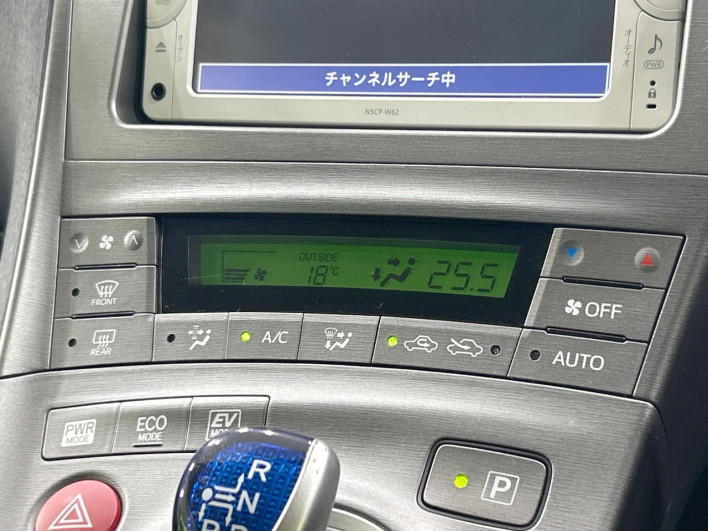 2014 Toyota Prius DAA-ZVW30 (UW-6a0931ec1b478)[22]