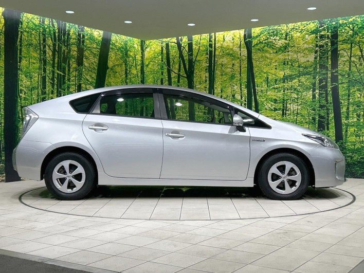 2014 Toyota Prius DAA-ZVW30 (UW-6a0931ec1b478)[10]