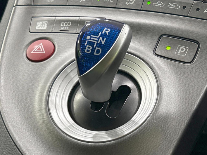 2014 Toyota Prius DAA-ZVW30 (UW-6a0931ec1b478)[23]
