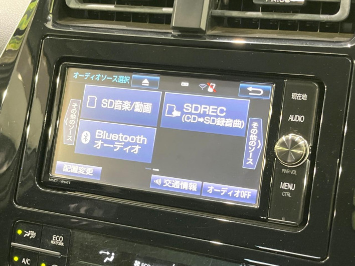2017 Toyota Prius DAA-ZVW50 (UW-6a0931eed63ce)[21]