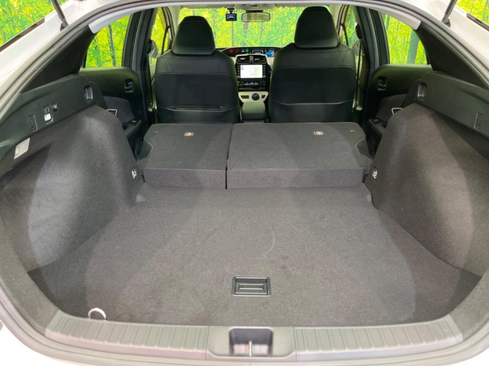 2022 Toyota Prius 6AA-ZVW51 (UW-6a0931f2086f4)[26]