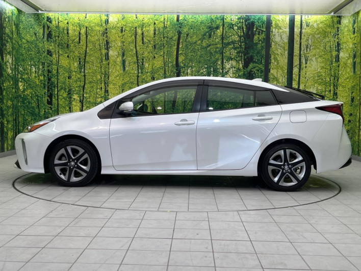 2022 Toyota Prius 6AA-ZVW51 (UW-6a0931f2086f4)[17]