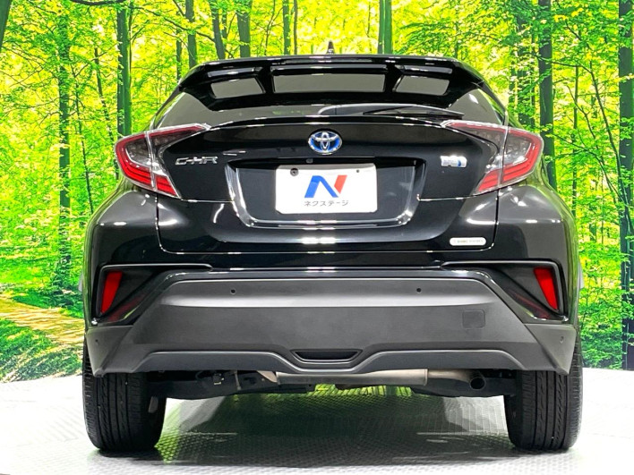 2017 Toyota C-HR DAA-ZYX10 (UW-6a093203d9b5d)[7]