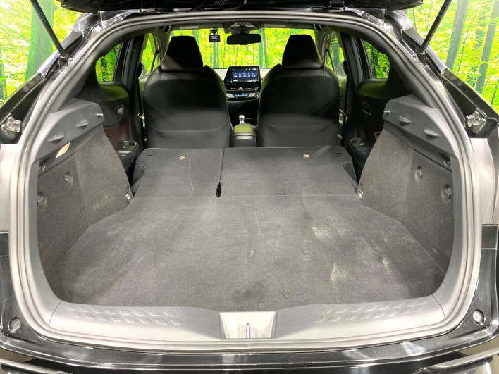 2017 Toyota C-HR DAA-ZYX10 (UW-6a093203d9b5d)[20]