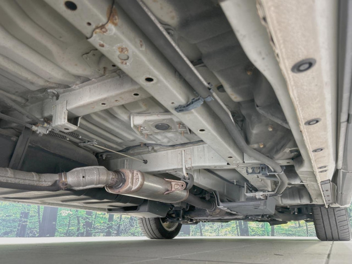 2012 Toyota Estima DBA-ACR50W (UW-6a0a819f96d83)[7]