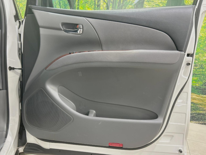 2012 Toyota Estima DBA-ACR50W (UW-6a0a819f96d83)[15]