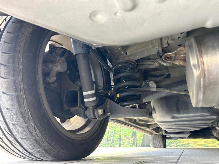 2013 Toyota Estima DBA-ACR50W (UW-6a0a819fb1fcb)[16]