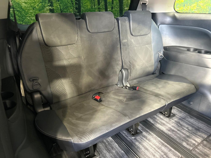2013 Toyota Estima DBA-ACR50W (UW-6a0a819fb1fcb)[27]