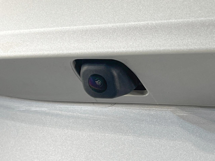 2015 Toyota Estima DBA-ACR50W (UW-6a0a81a074b75)[20]