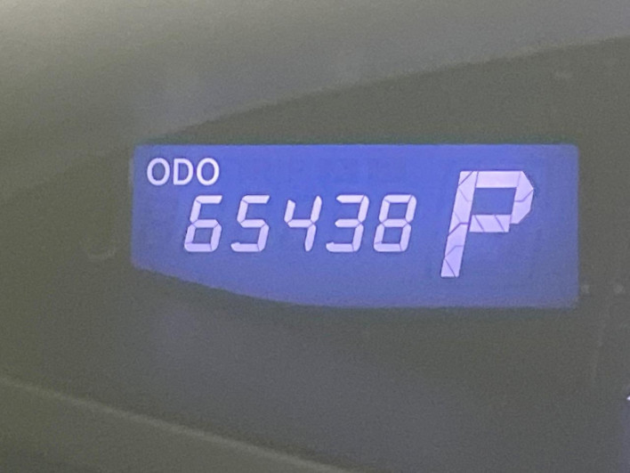 2015 Toyota Estima DBA-ACR50W (UW-6a0a81a074b75)[2]