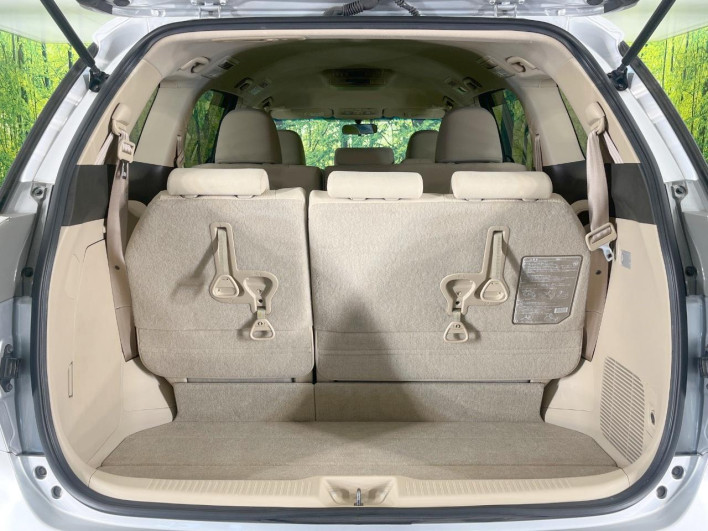 2015 Toyota Estima DBA-ACR50W (UW-6a0a81a074b75)[23]