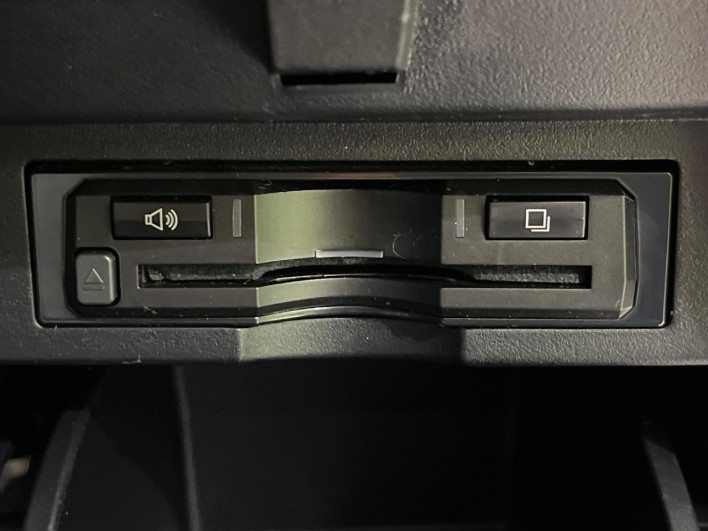2017 Toyota Vellfire DBA-AGH35W (UW-6a0a81a8d1344)[11]