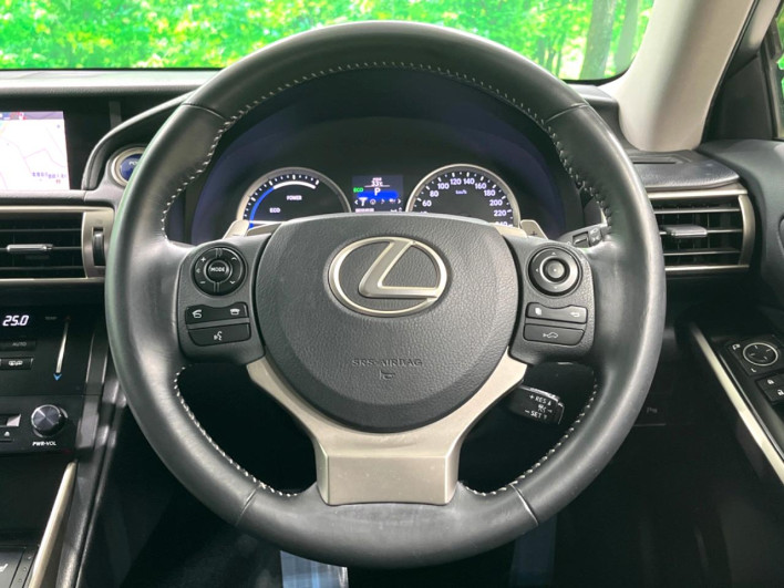 2013 Lexus IS DAA-AVE30 (UW-6a0a81ad739c4)[20]