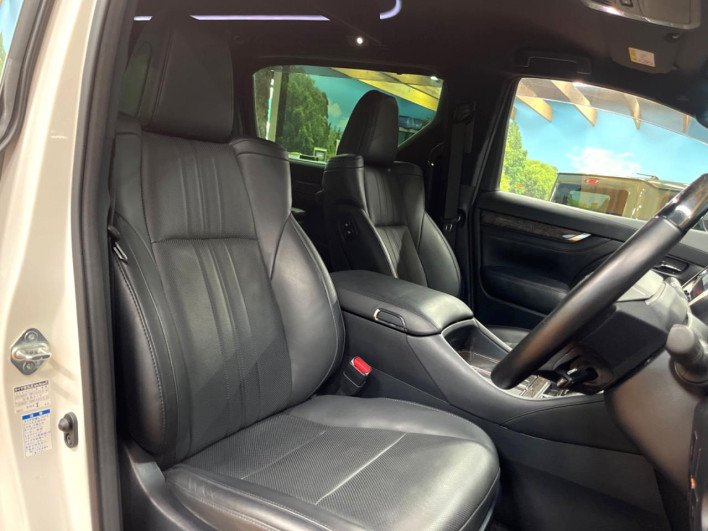2021 Toyota Alphard Hybrid 6AA-AYH30W (UW-6a0a81b800ddf)[15]