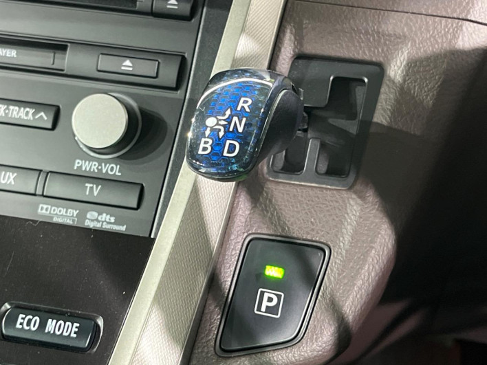 2010 Toyota SAI DAA-AZK10 (UW-6a0a81b8c684d)[16]