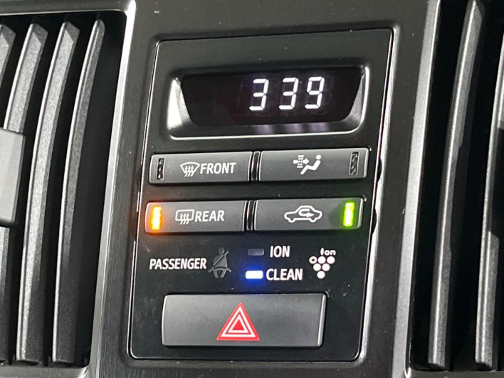 2010 Toyota SAI DAA-AZK10 (UW-6a0a81b8c684d)[17]