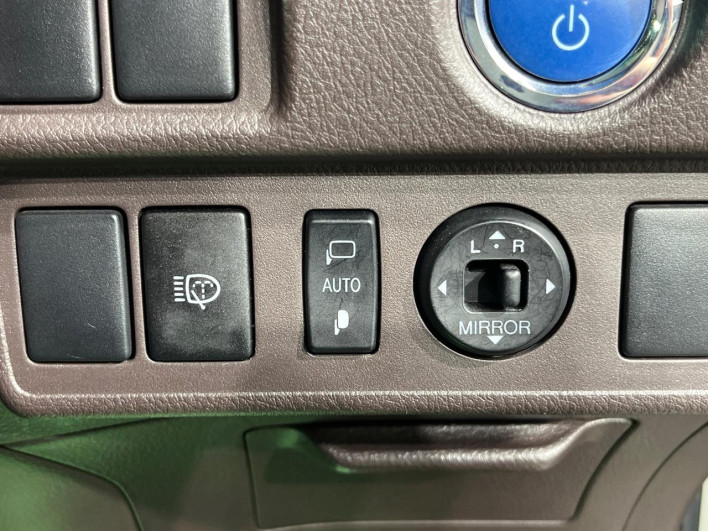2010 Toyota SAI DAA-AZK10 (UW-6a0a81b8c684d)[6]