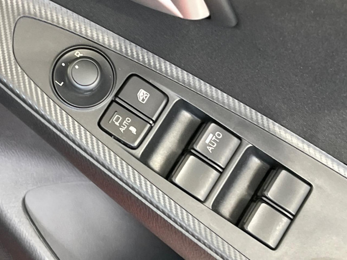 2020 Mazda Mazda2 6BA-DJLFS (UW-6a0a81d95c2d1)[28]