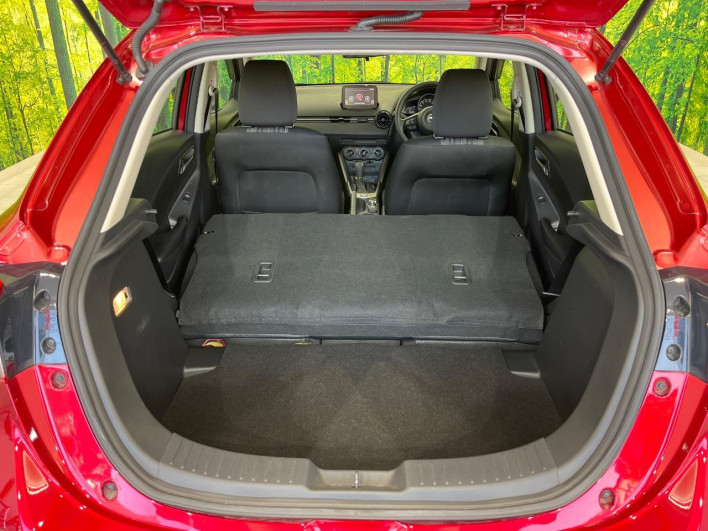 2020 Mazda Mazda2 6BA-DJLFS (UW-6a0a81d95c2d1)[15]