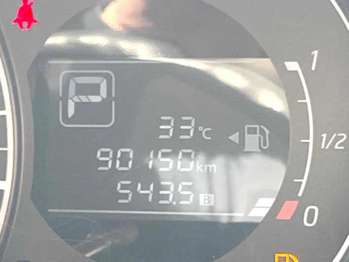2014 Nissan Note DBA-E12 (UW-6a0a81dbd57bc)[2]