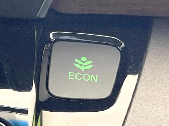 2020 Honda Freed hybrid 6AA-GB7 (UW-6a0a81ea0aea5)[23]
