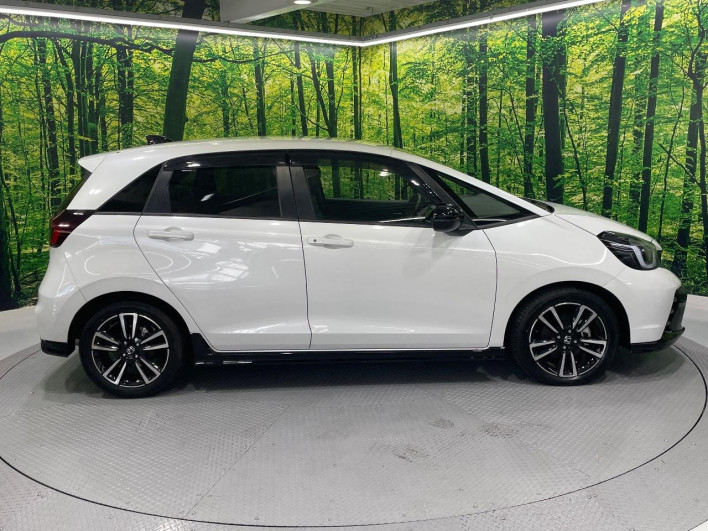 2022 Honda Fit 6AA-GR3 (UW-6a0a81fa17f24)[17]