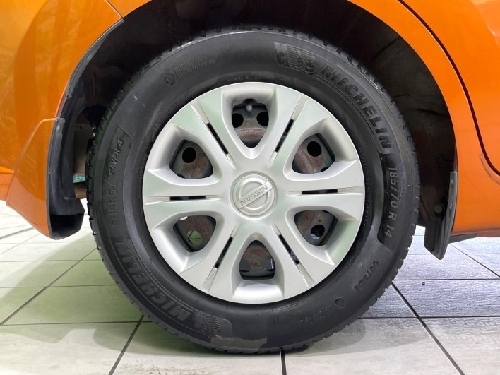 2016 Nissan Note DAA-HE12 (UW-6a0a82060e6af)[28]