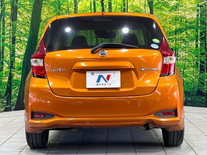 2016 Nissan Note DAA-HE12 (UW-6a0a82060e6af)[10]