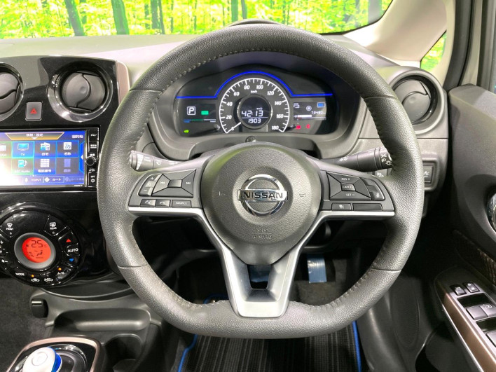 2020 Nissan Note DAA-HE12 (UW-6a0a82083d0bd)[21]