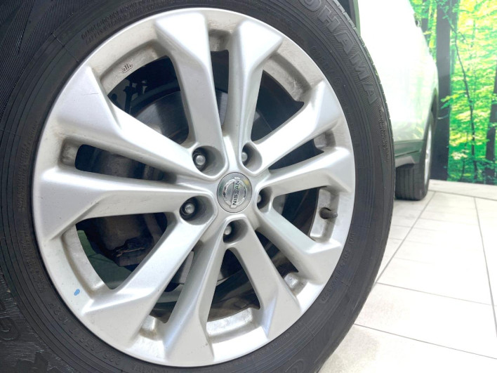 2014 Nissan X-Trail DBA-NT32 (UW-6a0a8213e8d5a)[12]